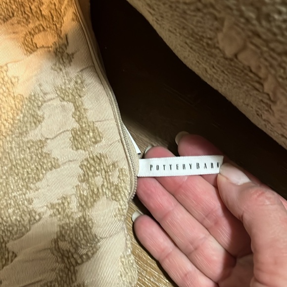 Pottery barn standard pillow covers - Picture 2 of 7